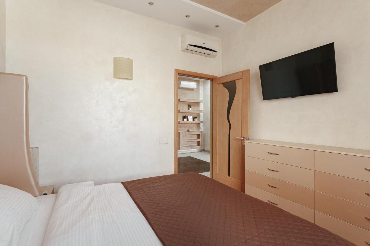 Lapinsky Apartments Odesa Exterior photo